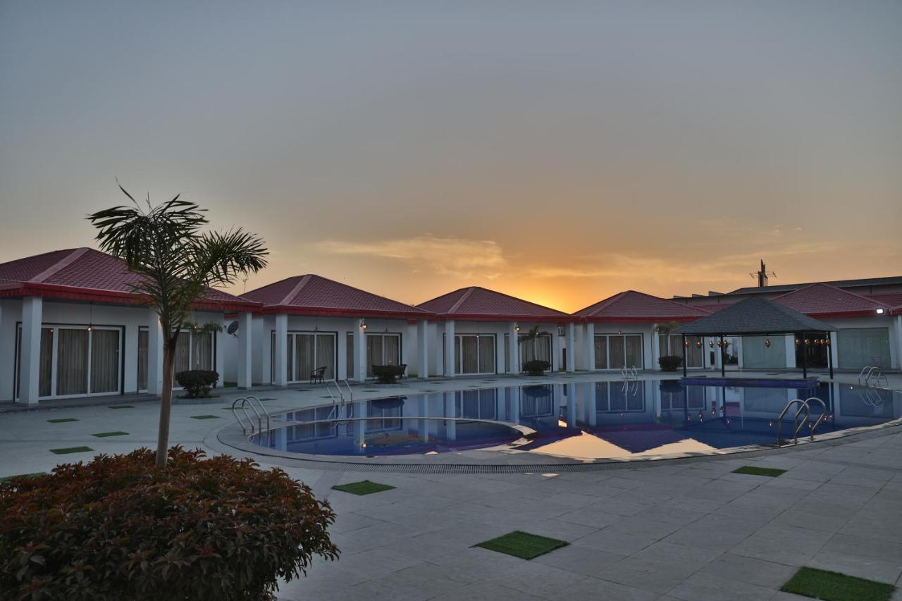 Mannat Resort Paota Prāgpura Екстериор снимка